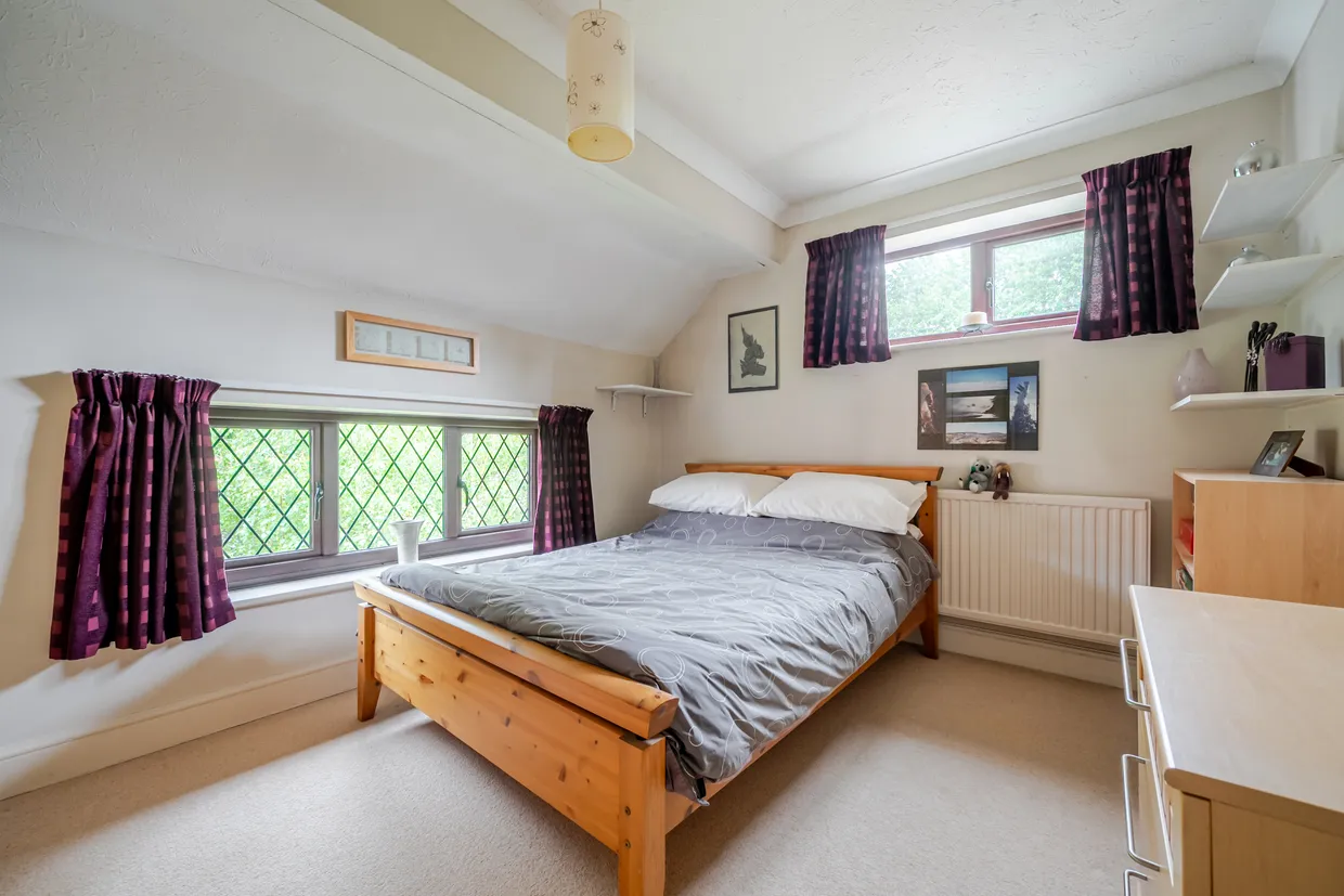 Mountain Ash, Marlow, SL7 photo 5