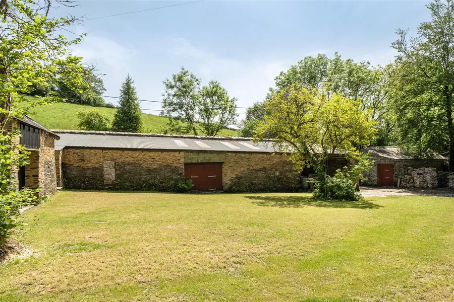 Property Image 36