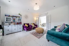 Waverley Road, Farnborough, GU14 photo 8
