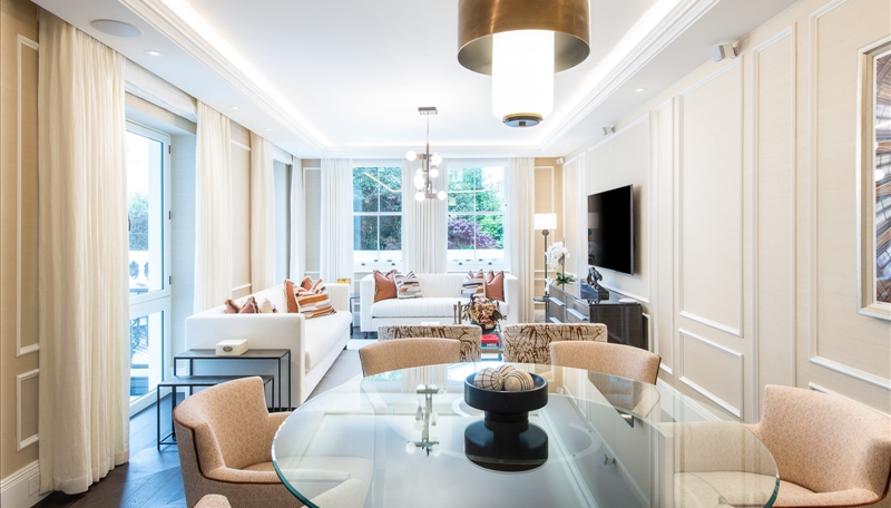 Ground Floor Three Bedroom Apartment To Let - Kensington, W8 Image 3