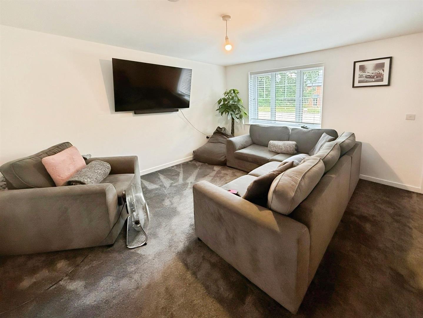 Topaz Gardens, Newhall, Swadlincote Image 5