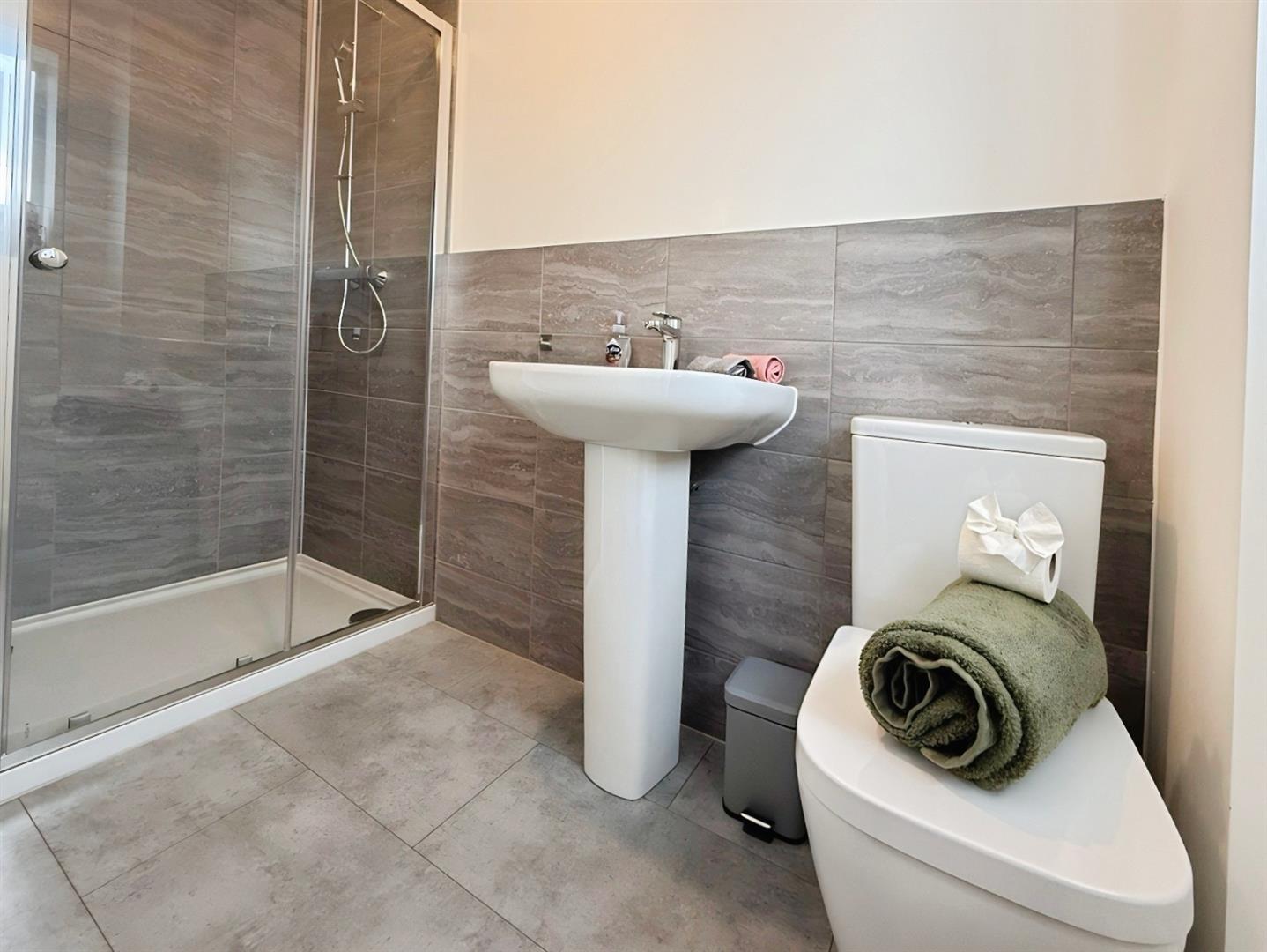 Topaz Gardens, Newhall, Swadlincote Image 12