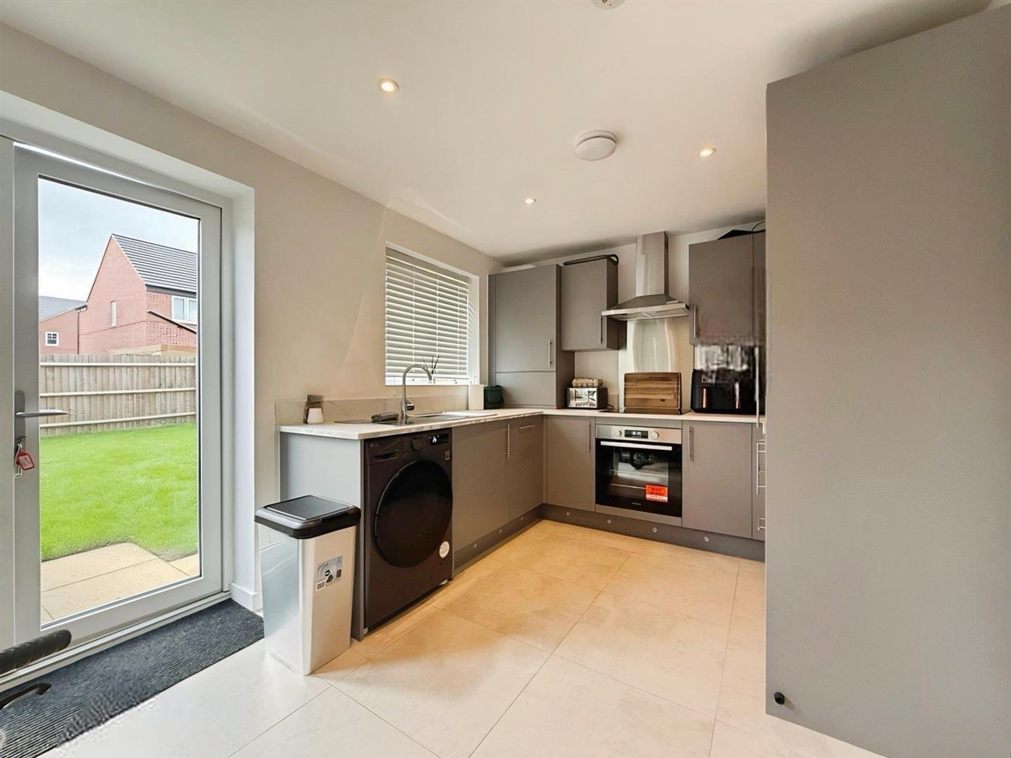 Topaz Gardens, Newhall, Swadlincote Image 4