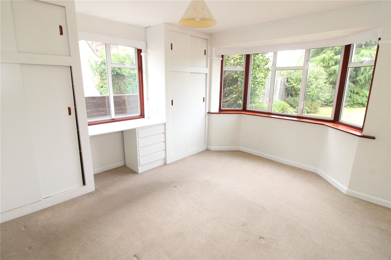Highlands Road, Fareham, Hampshire, PO15 Image 6