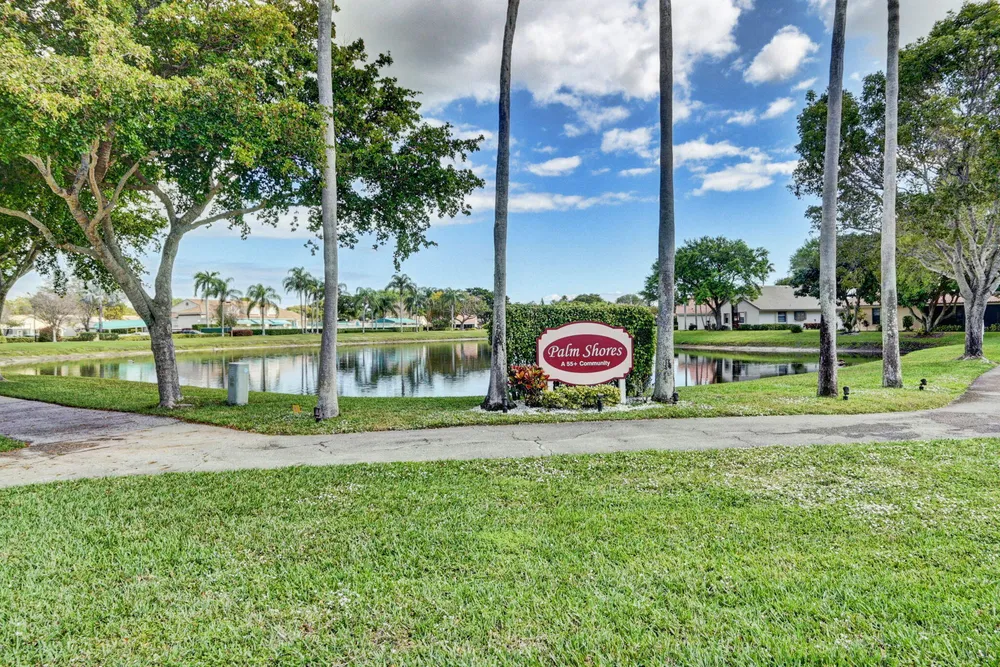 4698 Sextant Circle, Boynton Beach, FL 33436