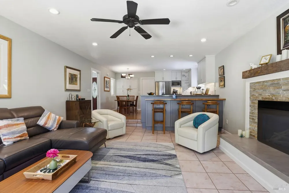 3 Tilden Dr, Novato, CA 94947