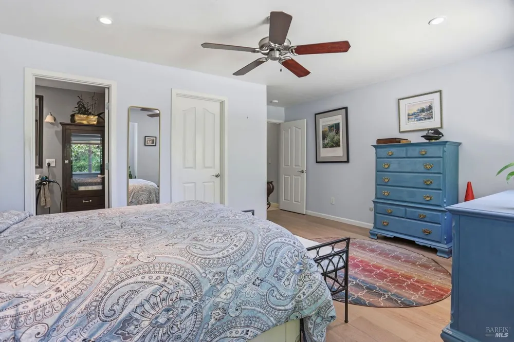 3 Tilden Dr, Novato, CA 94947