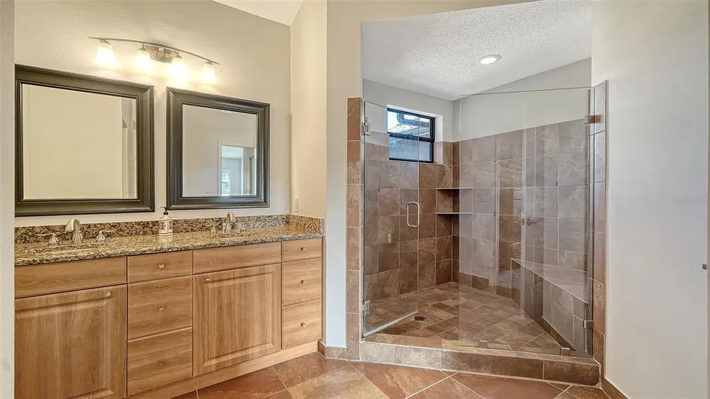 5260 Heron Way, Sarasota, FL 34231