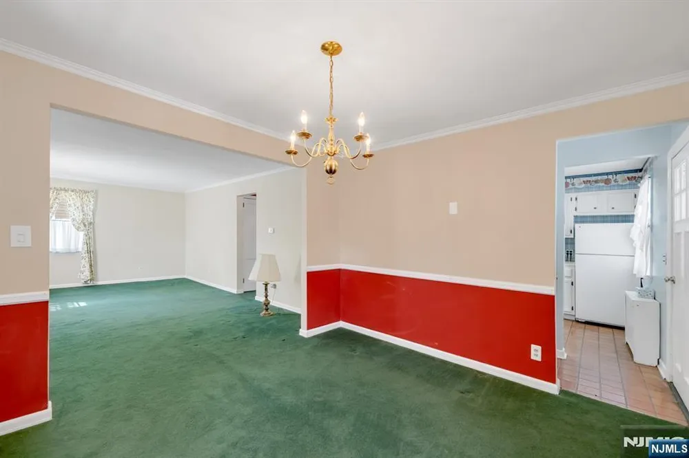229 Cedar Ln, River Vale, NJ 07675
