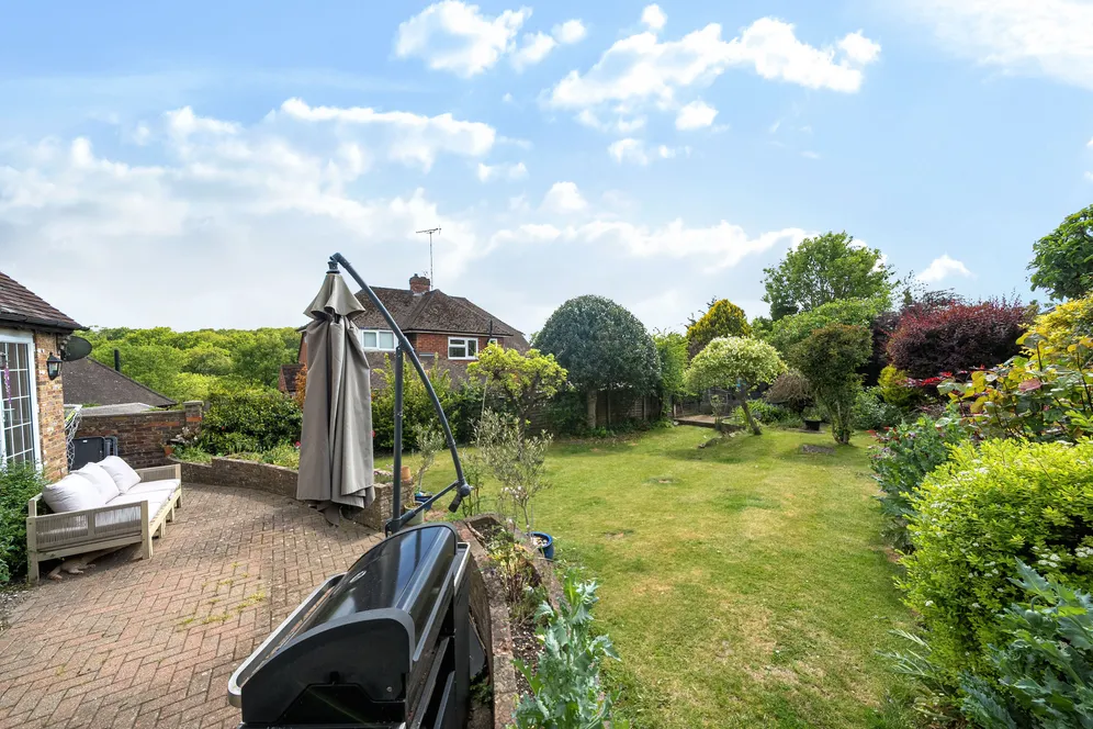White House Close, Wooburn Green, HP10 photo 8