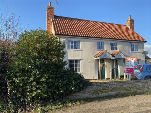 High Road, Needham, HARLESTONphoto