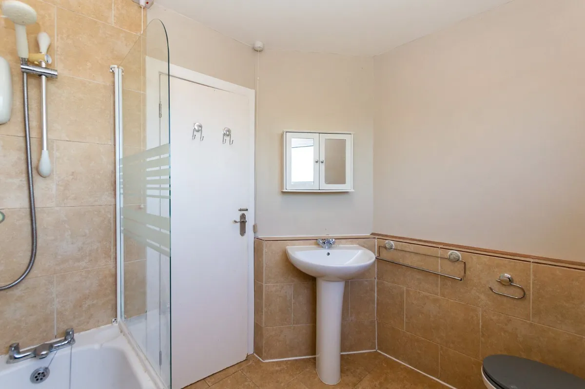 Maes Mawr, Penrhosgarnedd, Bangor, LL57