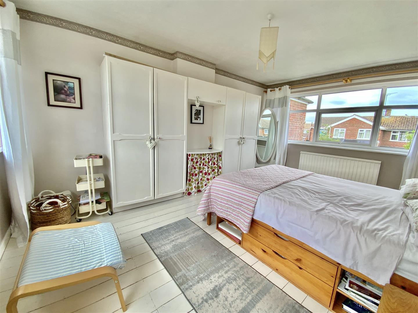 Eastfield Crescent, Yardley Gobion, Towcester Image 8