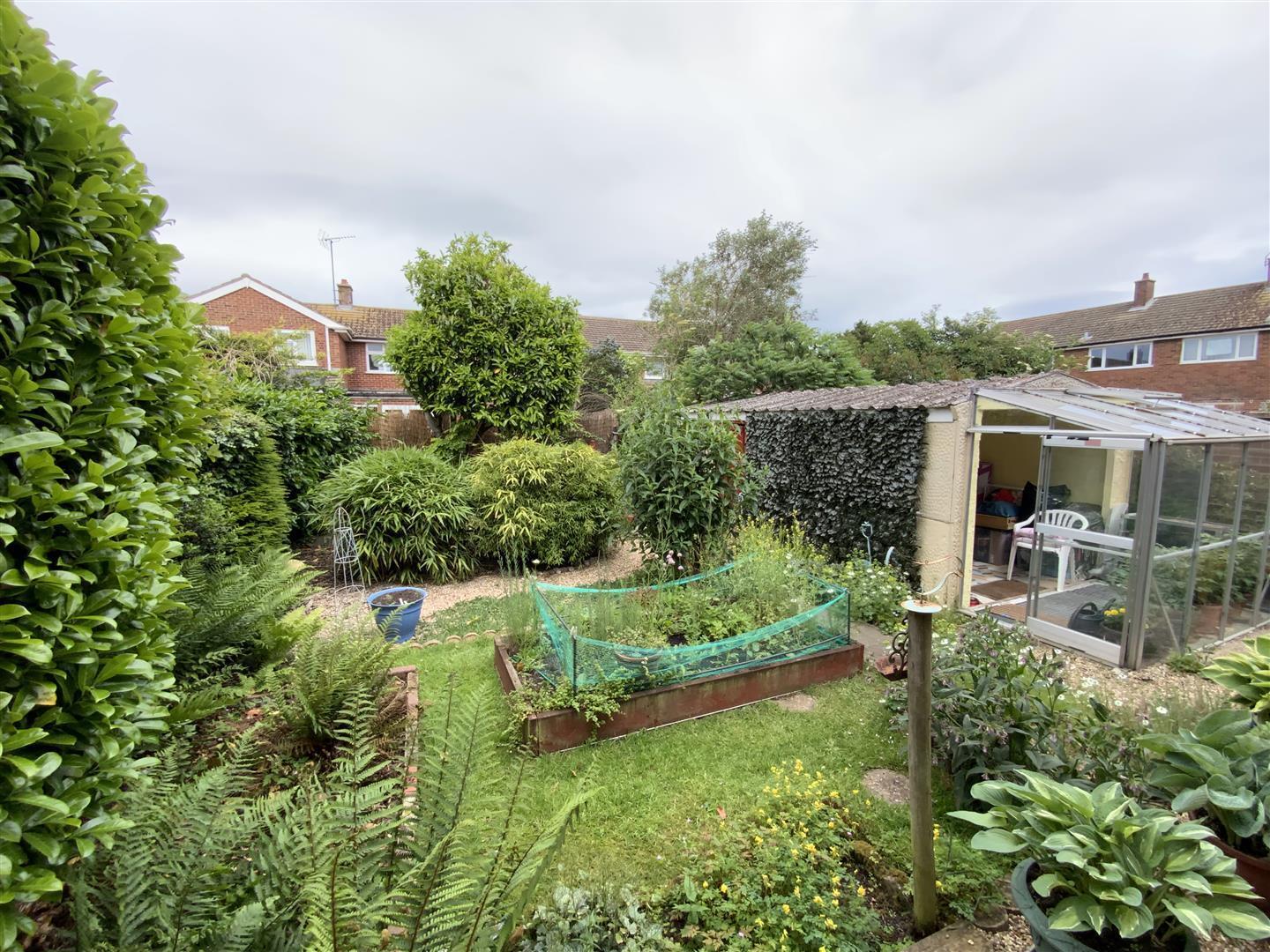 Eastfield Crescent, Yardley Gobion, Towcester Image 11