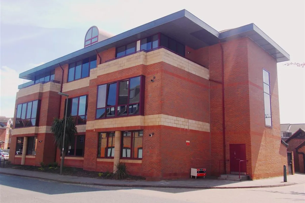Consort Way, HORLEY