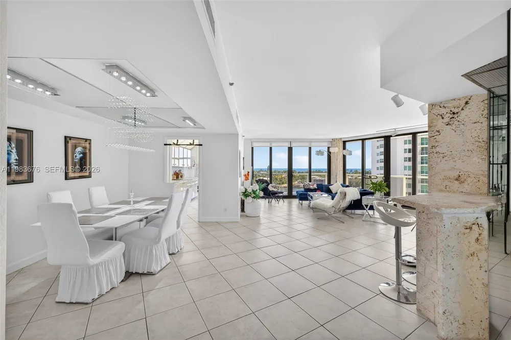 20281 E Country Club Dr, Aventura, FL 33180