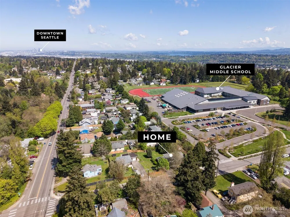 2426 S 142nd St, SeaTac, WA 98168