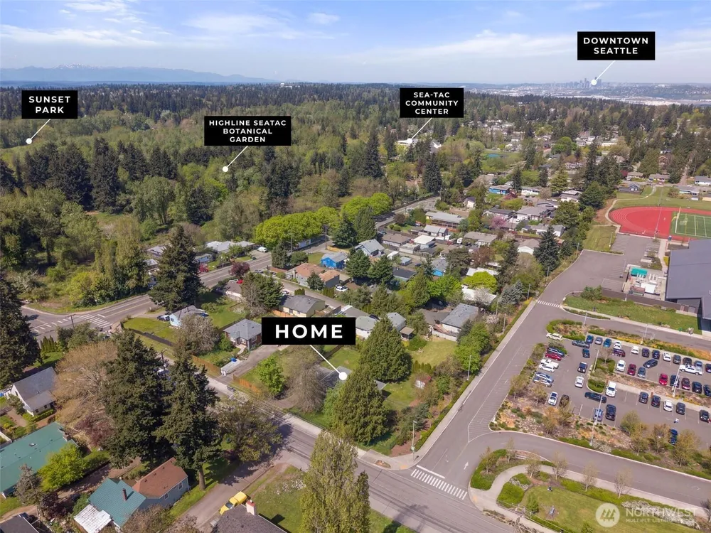 2426 S 142nd St, SeaTac, WA 98168