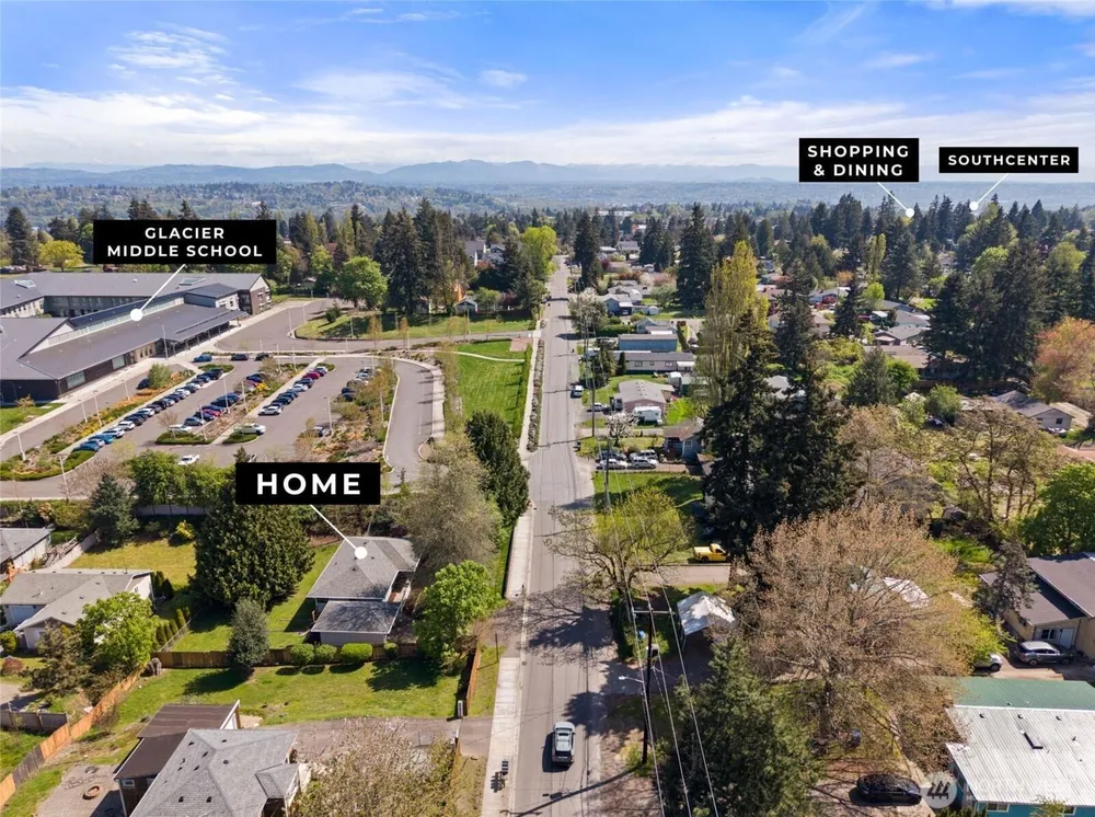 2426 S 142nd St, SeaTac, WA 98168