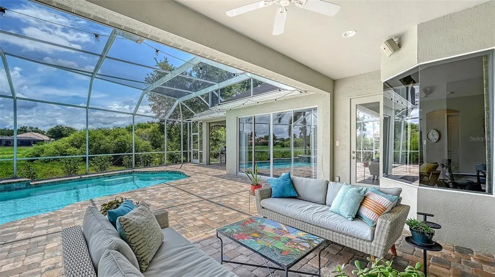 7151 Wainscott Ct, Sarasota, FL 34238