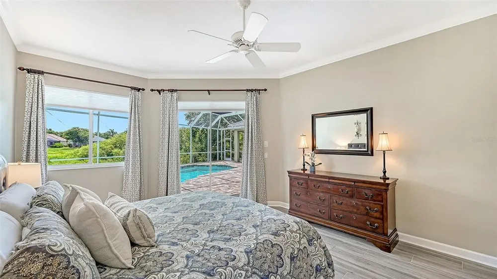 7151 Wainscott Ct, Sarasota, FL 34238