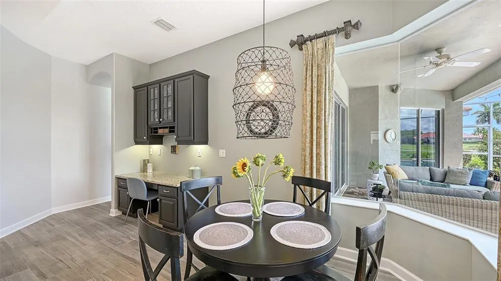 7151 Wainscott Ct, Sarasota, FL 34238