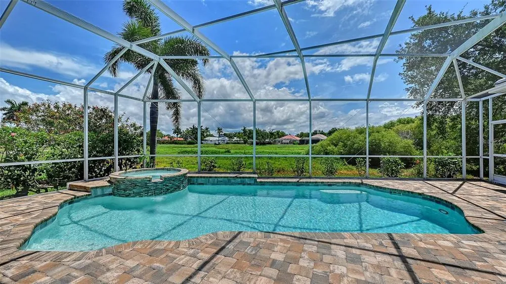 7151 Wainscott Ct, Sarasota, FL 34238