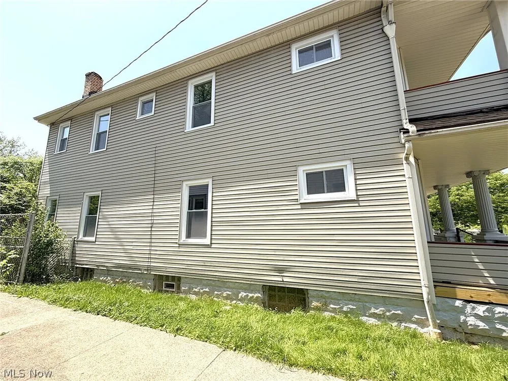 10514 Lamontier Ave, Cleveland, OH 44104