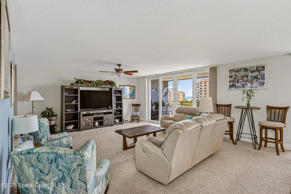 410 Hayes Ave, Cocoa Beach, FL 32931
