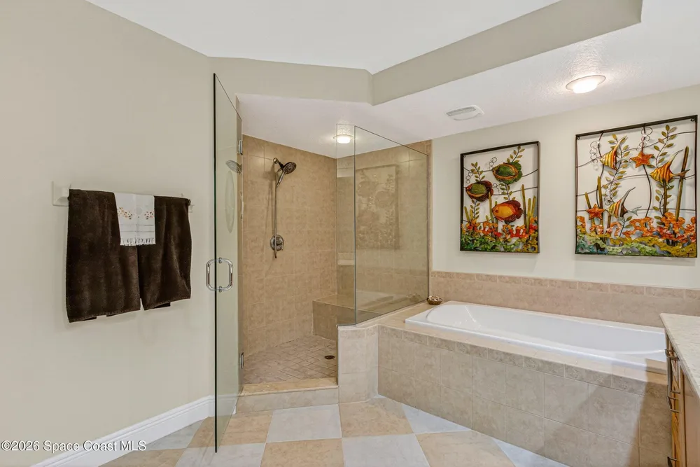 410 Hayes Ave, Cocoa Beach, FL 32931