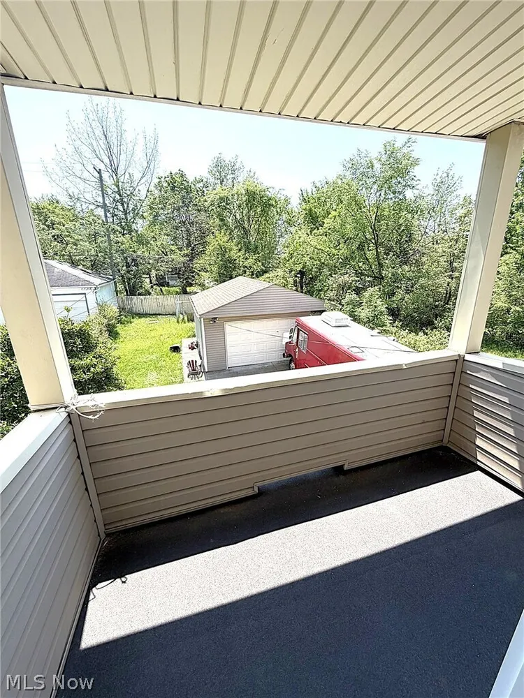 10514 Lamontier Ave, Cleveland, OH 44104
