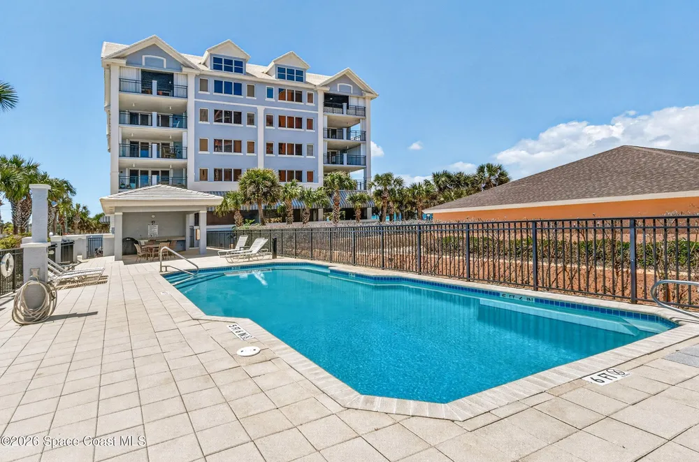 410 Hayes Ave, Cocoa Beach, FL 32931