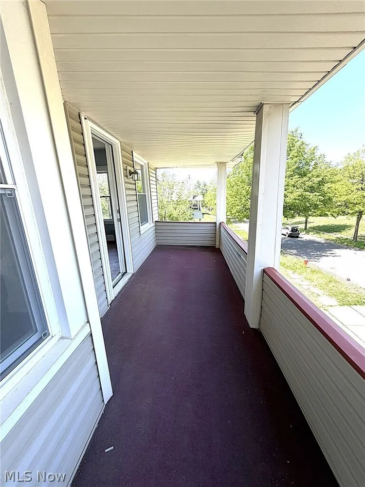 10514 Lamontier Ave, Cleveland, OH 44104
