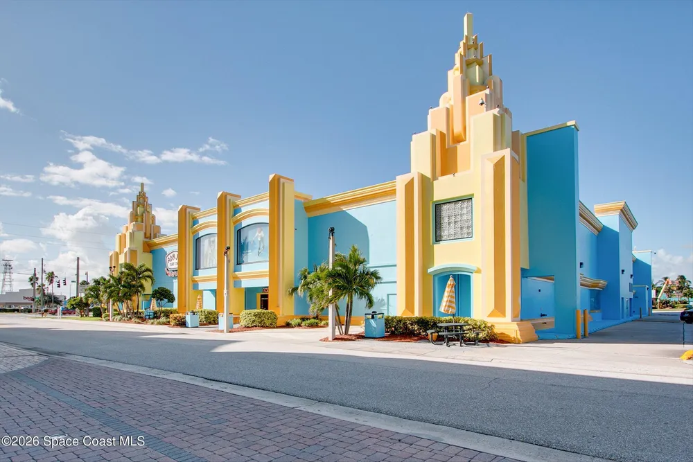 410 Hayes Ave, Cocoa Beach, FL 32931
