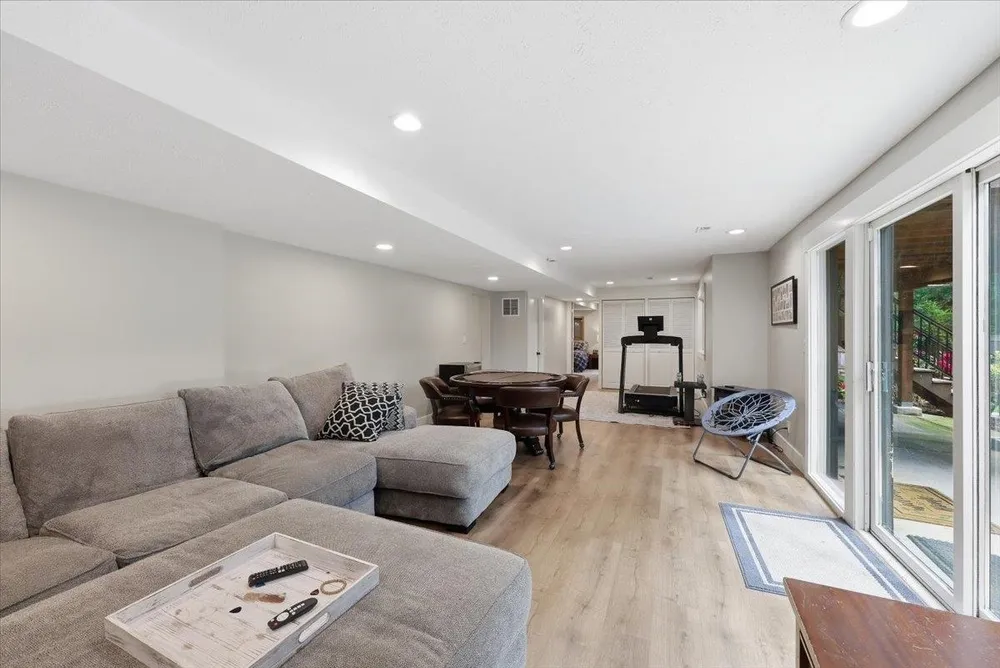 6321 S Auer St, Spokane, WA 99223