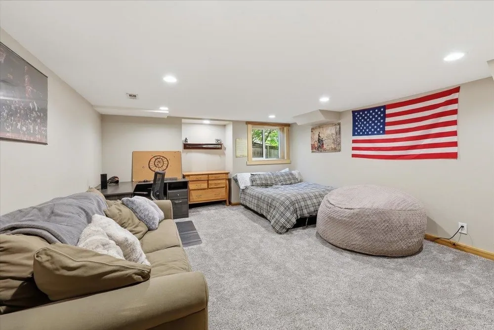6321 S Auer St, Spokane, WA 99223