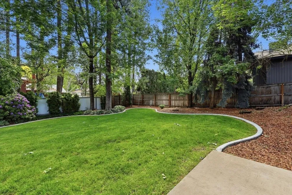 6321 S Auer St, Spokane, WA 99223