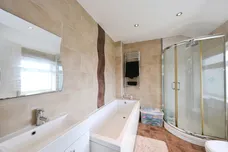 Lime Tree Avenue, SUTTON-IN-ASHFIELD