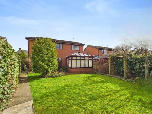 5 The Maltings, West Felton, Oswestry, SY11 4EL