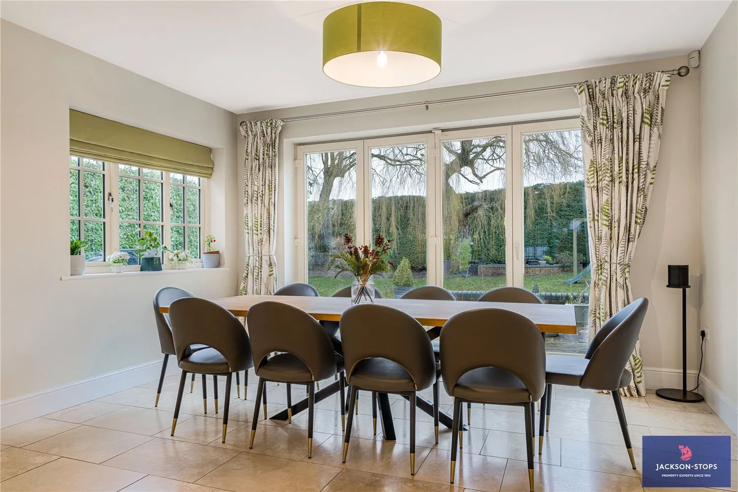 Craves Lane, Little Harrowden, NN9 photo 5