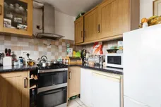 Harts Lane, Barking