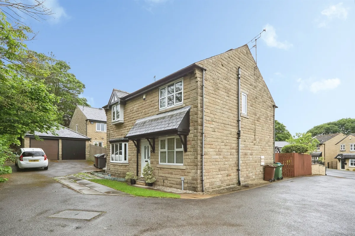 Coverley Rise, Yeadon, Leeds