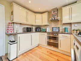 Coverley Rise, Yeadon, Leeds thumb 3