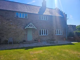 Gwysaney, Rhosesmor, MOLD photo
