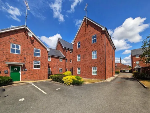 Pinders Farm Drive, Warrington, WA1