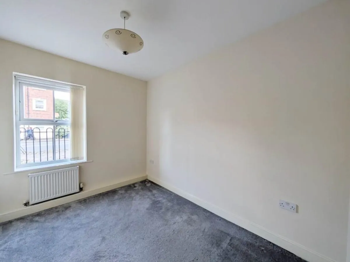 Pinders Farm Drive, Warrington, WA1