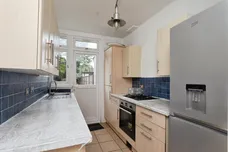Hulse Avenue, Barking