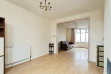 Hulse Avenue, Barking