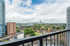 Terry Spinks Place, London, E16 photo 2