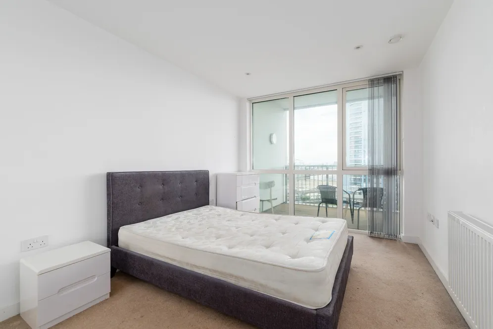 Terry Spinks Place, London, E16 photo 6